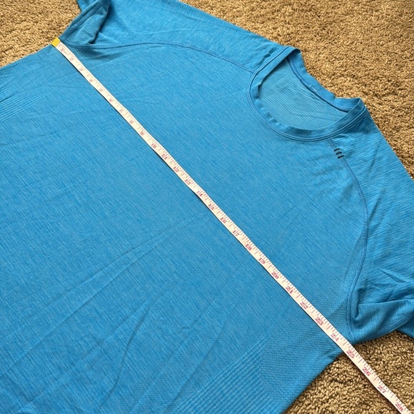 Lululemon Mens Metal Vent Tech Light Blue Athletic Workout Short Sleeve Shirt - Picture 3 of 7